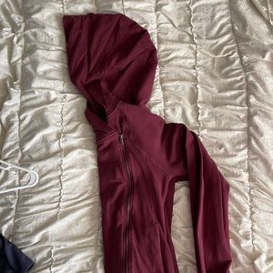 Nike womens M zip up burgundy color